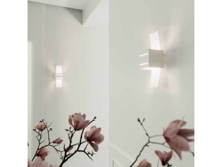 Loreto fehér fali lámpa