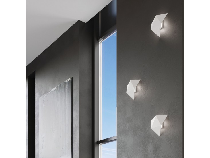 Solido fehér fali lámpa