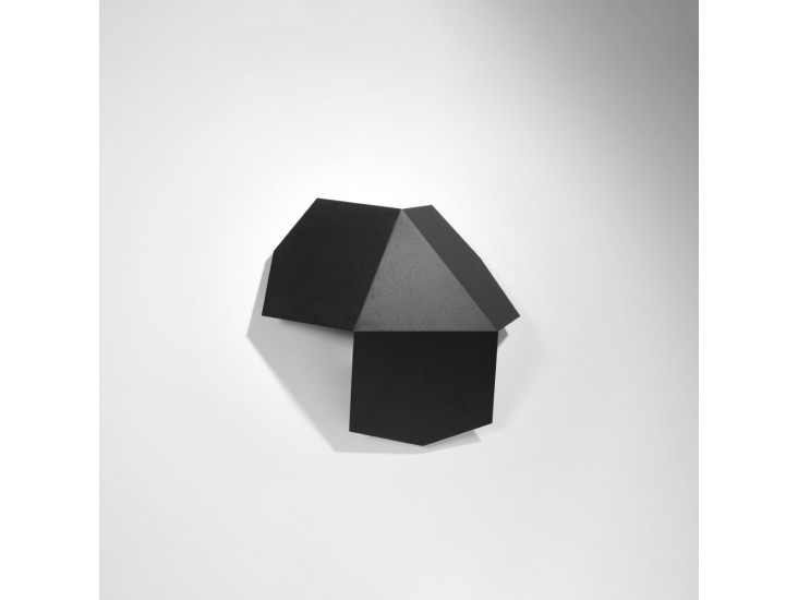 Tre fekete fali lámpa