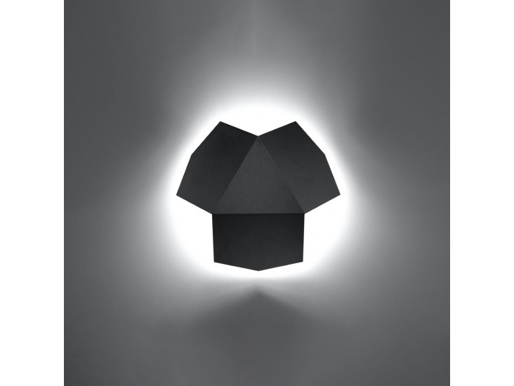 Tre fekete fali lámpa