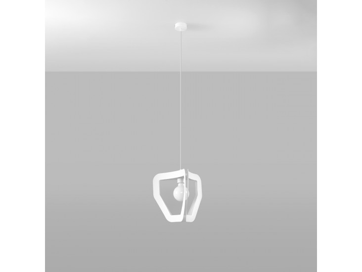 Tres fehér függőlámpa