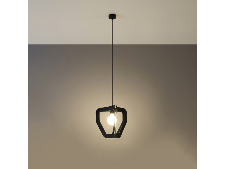 Tres fekete függőlámpa