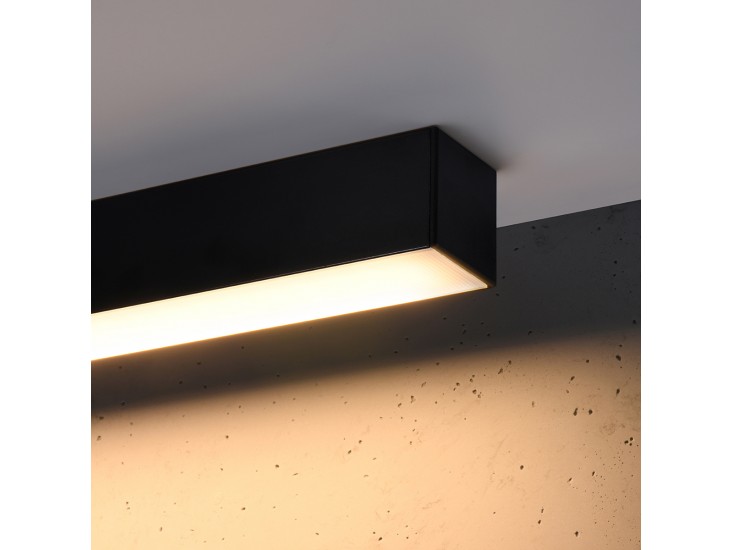 Pinne 150 fekete 3000K mennyezeti lámpa