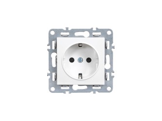 Nova földelt csatlakozóaljzat dugalj 16A 250V fehér